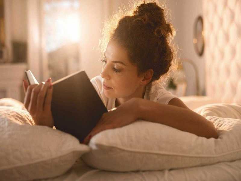 Librocubicularist: Baca di Ranjang, Gaya Hidup Seru Ala Remaja!