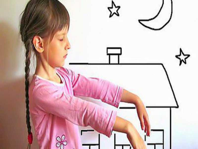 Pernahkah Anak Anda Tidur Sambil Berjalan? Ini Dia Rahasianya!