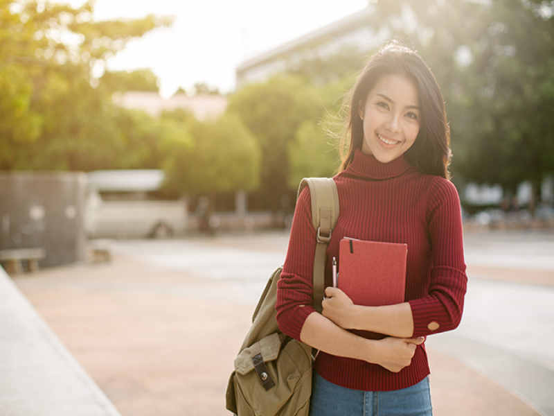 The Alpha Girl's or The Ordinary Girl's, Manakah yang Lebih Unggul?